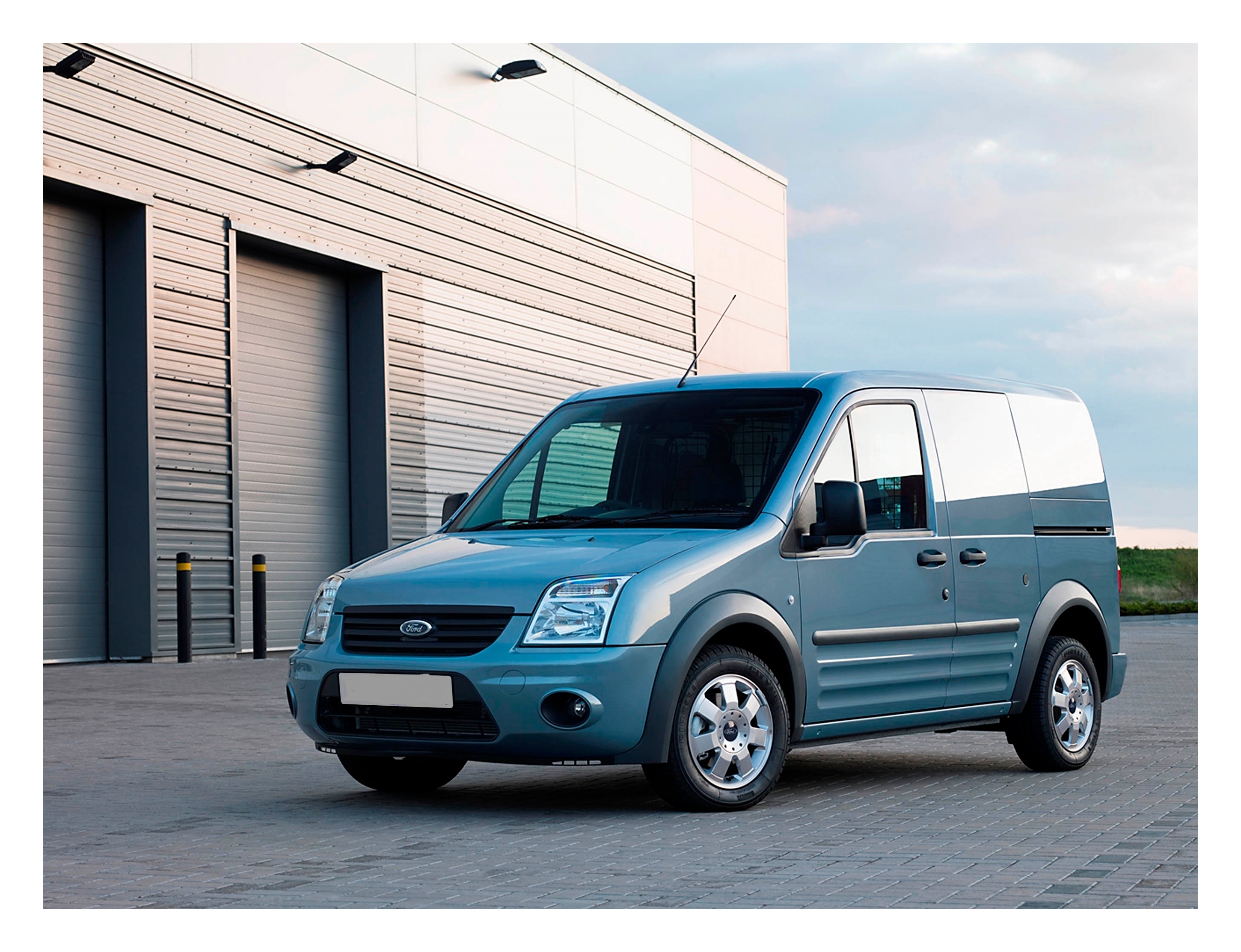 FORD CONNECT- KAPUT RÜZGARLIĞI